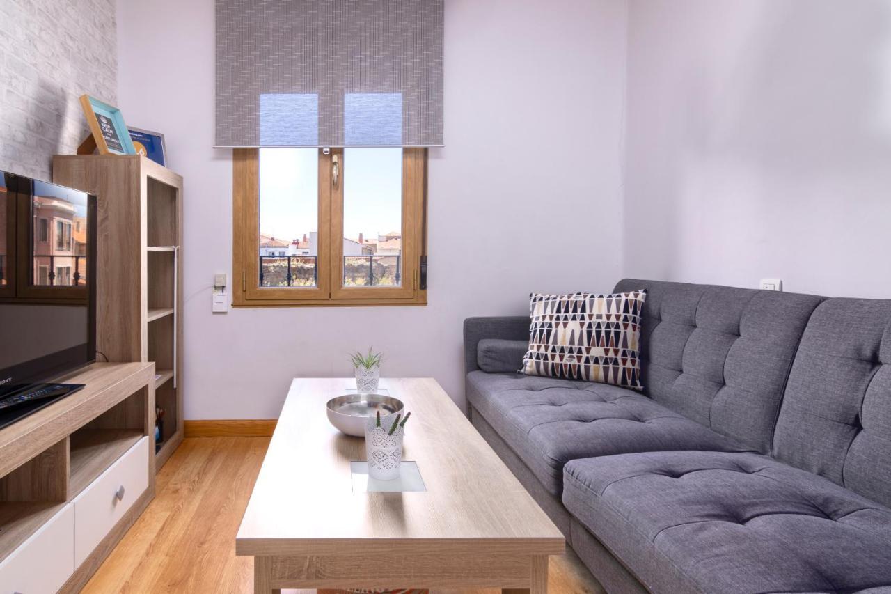 Apartamento La Muralla - Leonapartamentos Экстерьер фото